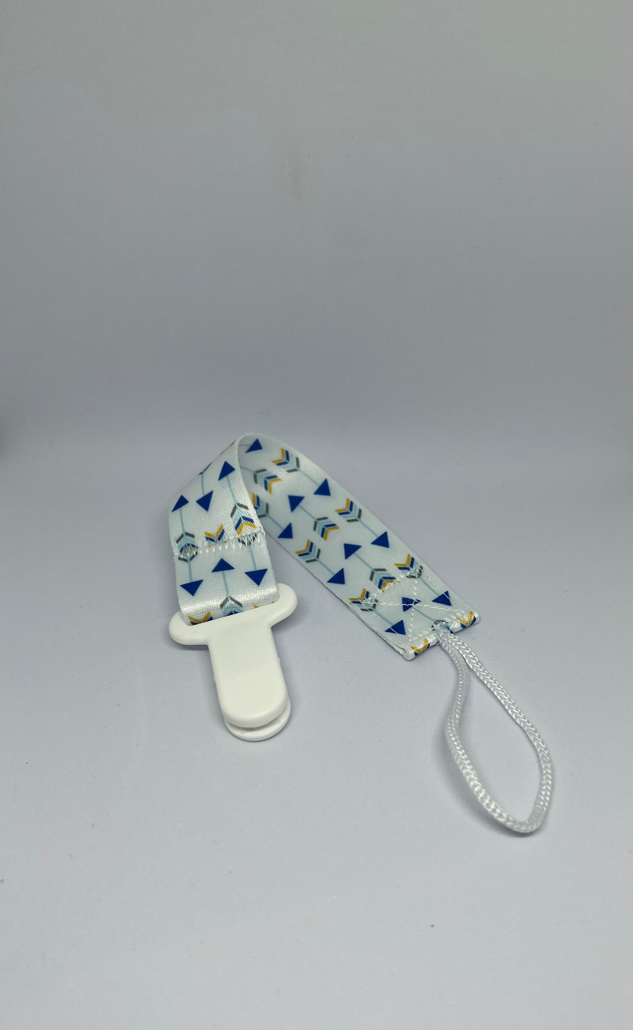 Abstract-shaped Dummy Clip